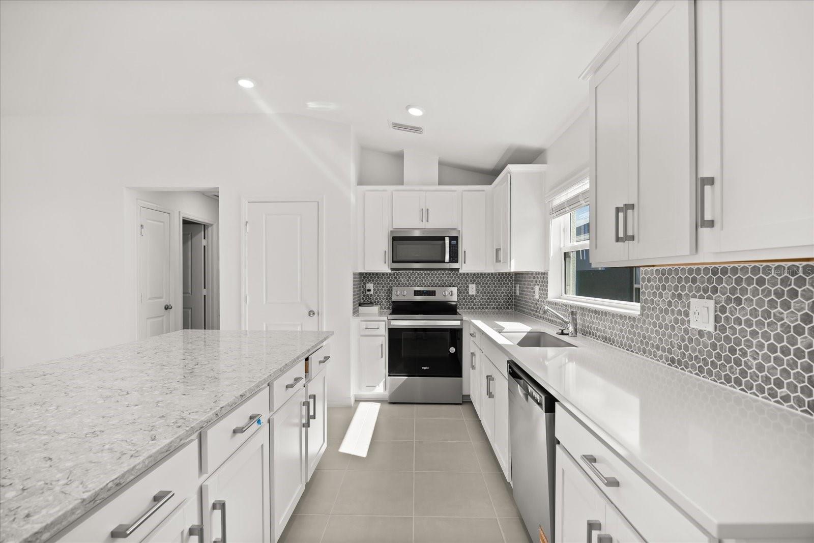 HICKORY RANCH - Residential