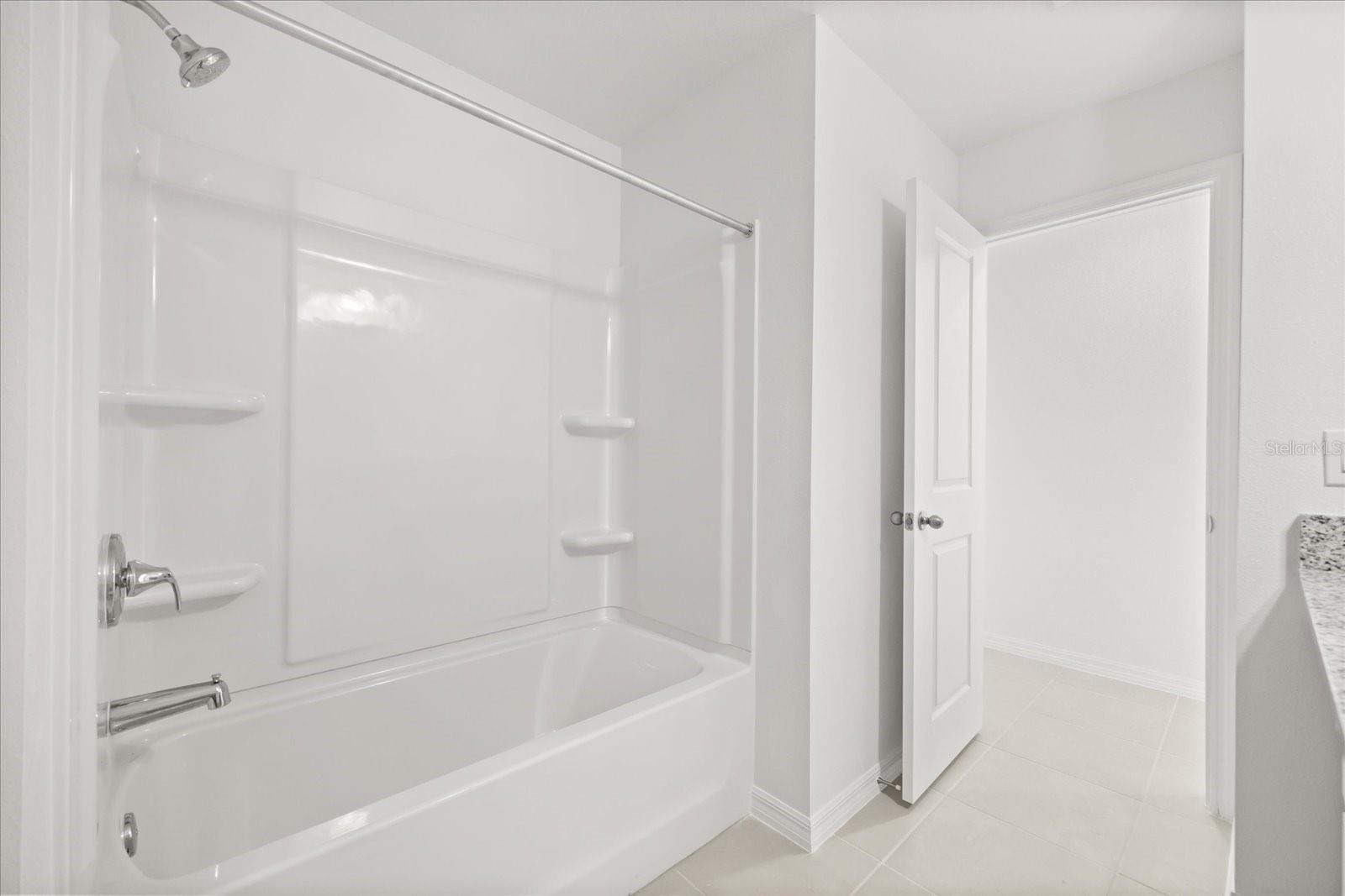 HICKORY RANCH - Residential