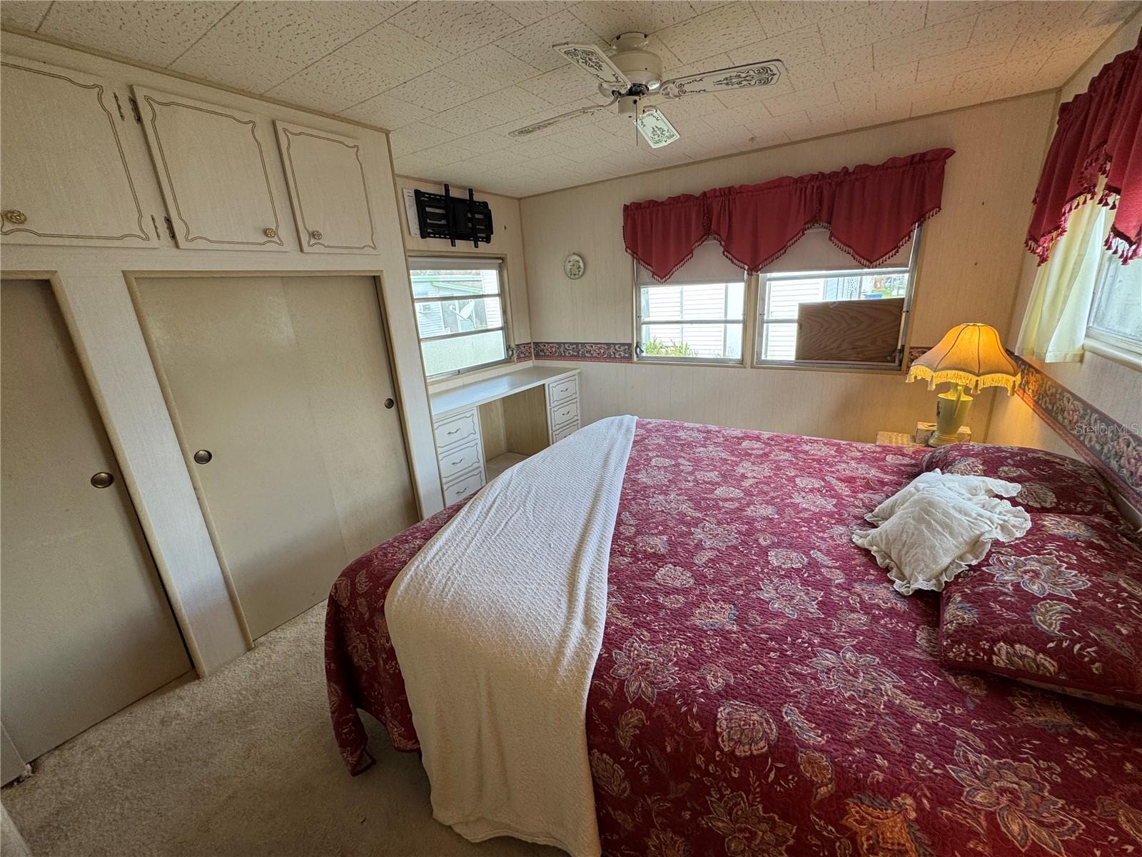 FAIR LANE ACRES SECOND ADD - Residential