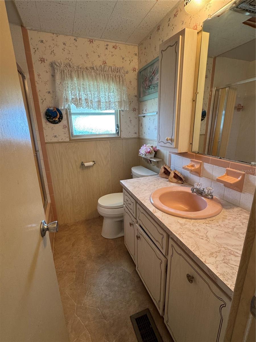 FAIR LANE ACRES SECOND ADD - Residential