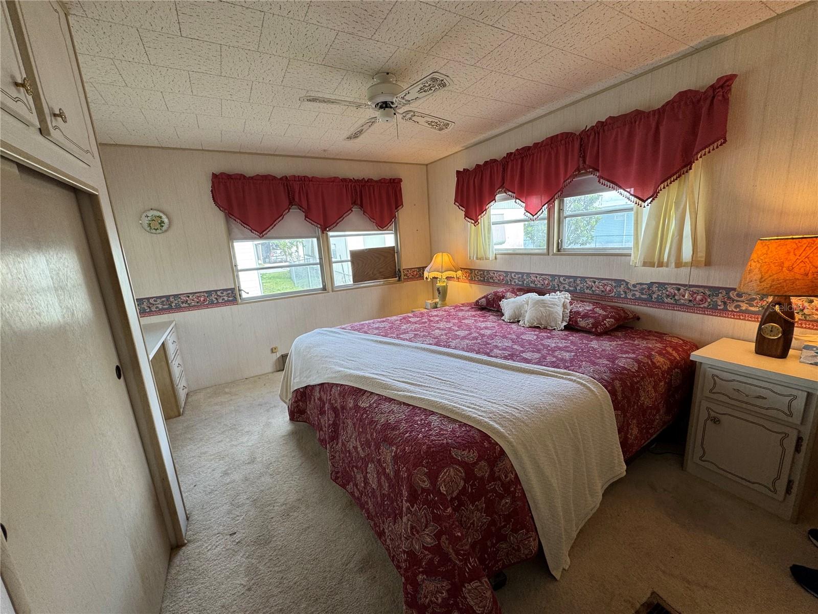 FAIR LANE ACRES SECOND ADD - Residential