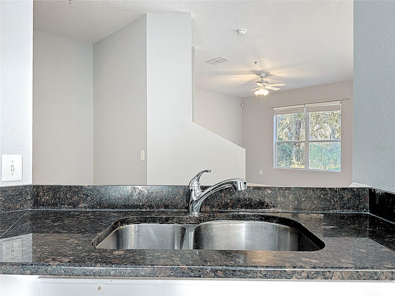 TUCKER OAKS CONDO PH 1 - Residential Lease