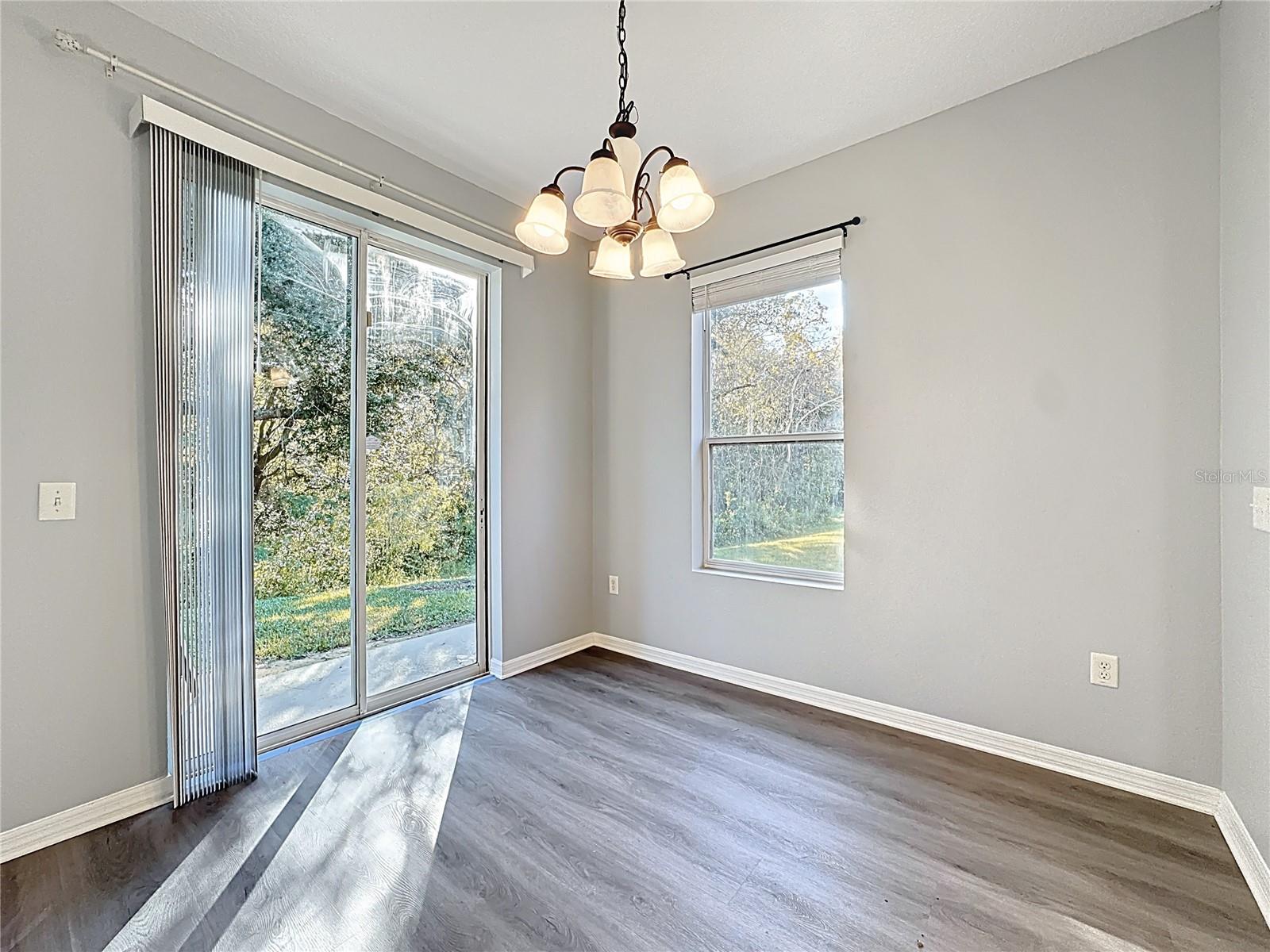 TUCKER OAKS CONDO PH 1 - Residential Lease