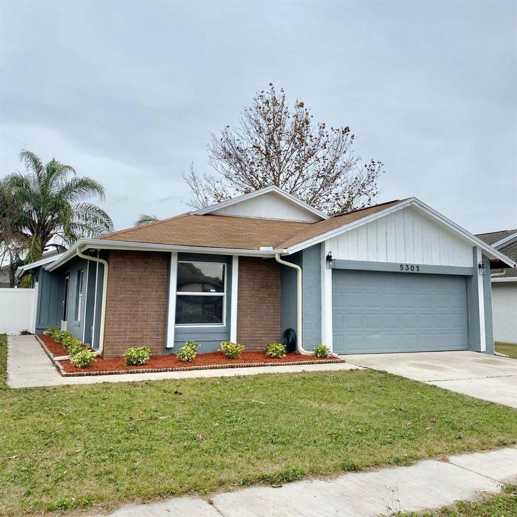 Photo of 5305 Flying Eagle Lane, Kissimmee, FL 34746 (MLS # O6355919)