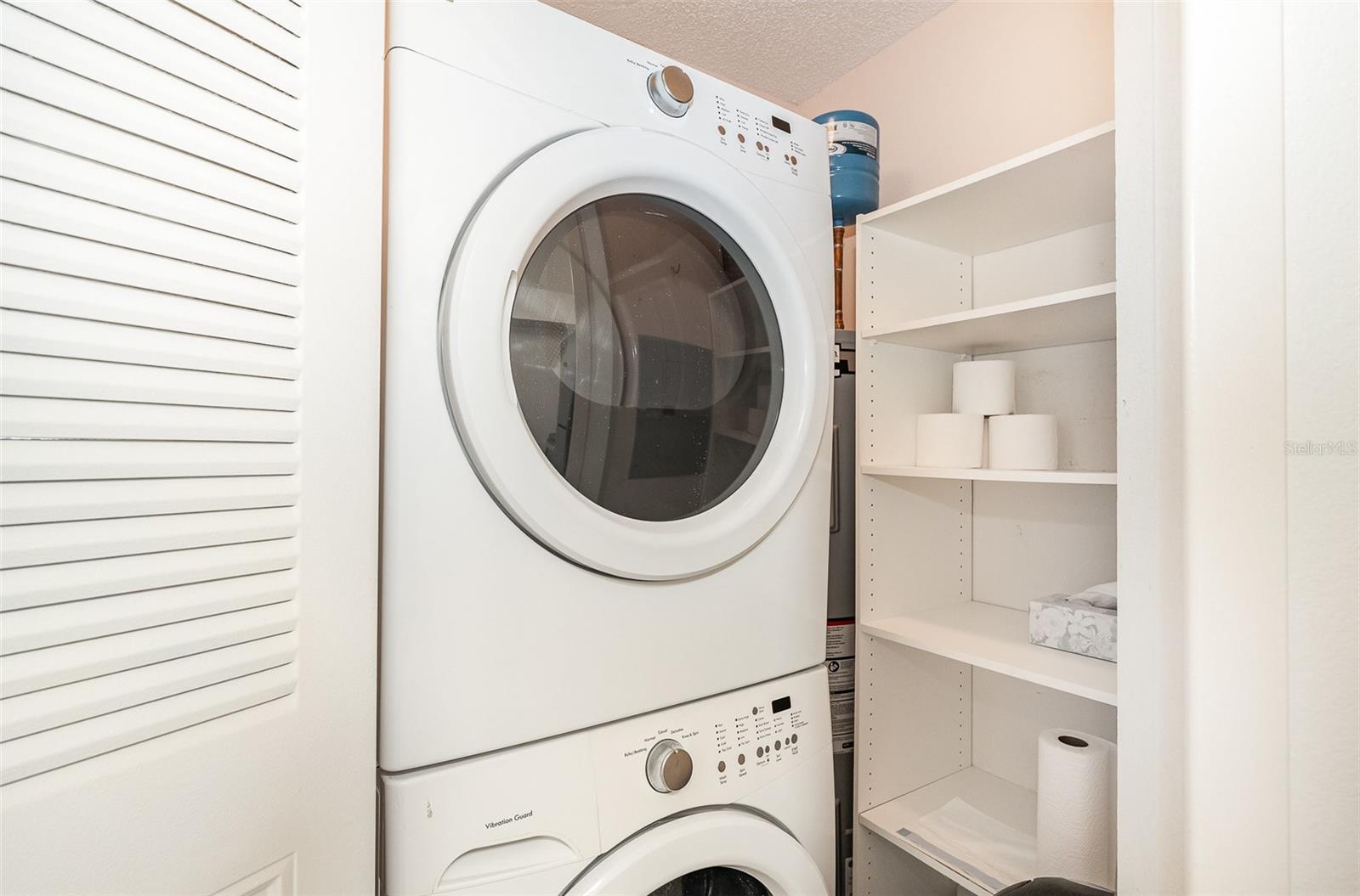 DELESPINE ON INDIAN RIVER - Residential