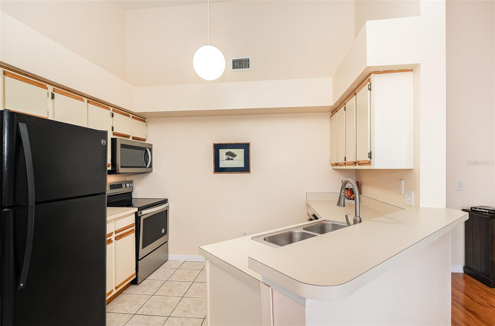 DELESPINE ON INDIAN RIVER - Residential