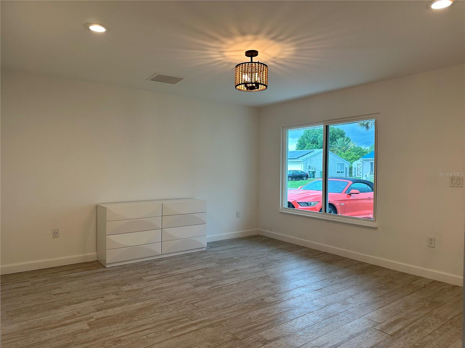 PORT CHARLOTTE SUB 52 - Residential Lease