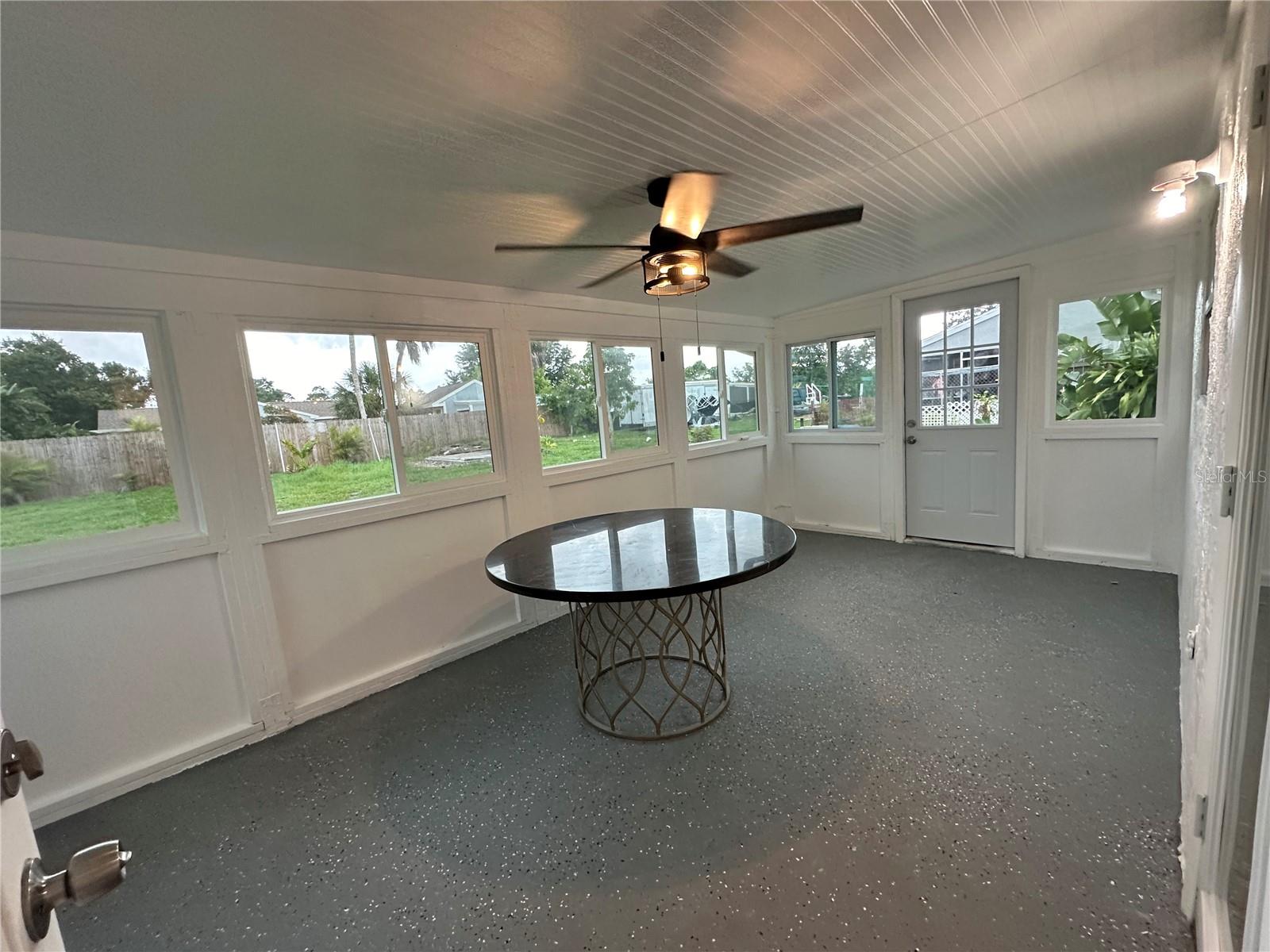 PORT CHARLOTTE SUB 52 - Residential Lease