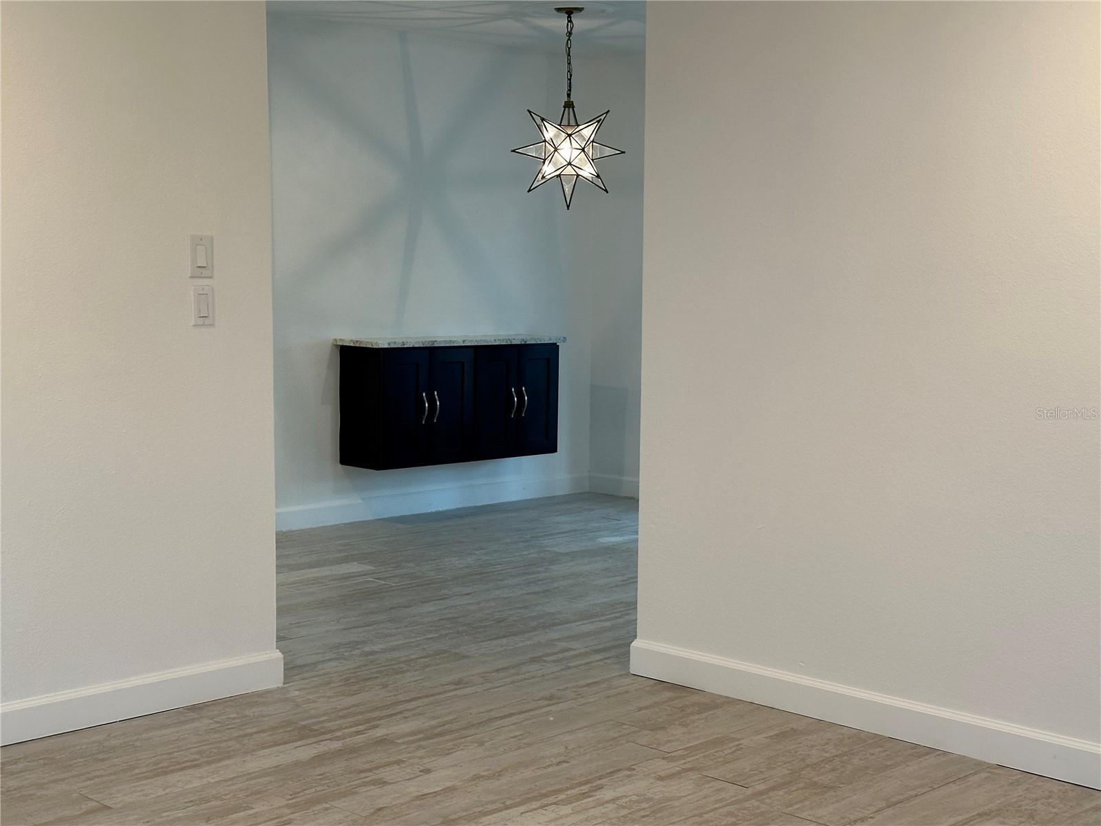 PORT CHARLOTTE SUB 52 - Residential Lease