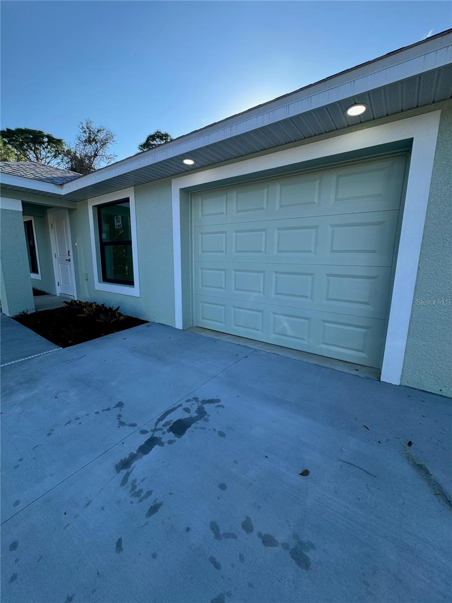 PORT CHARLOTTE - Residential