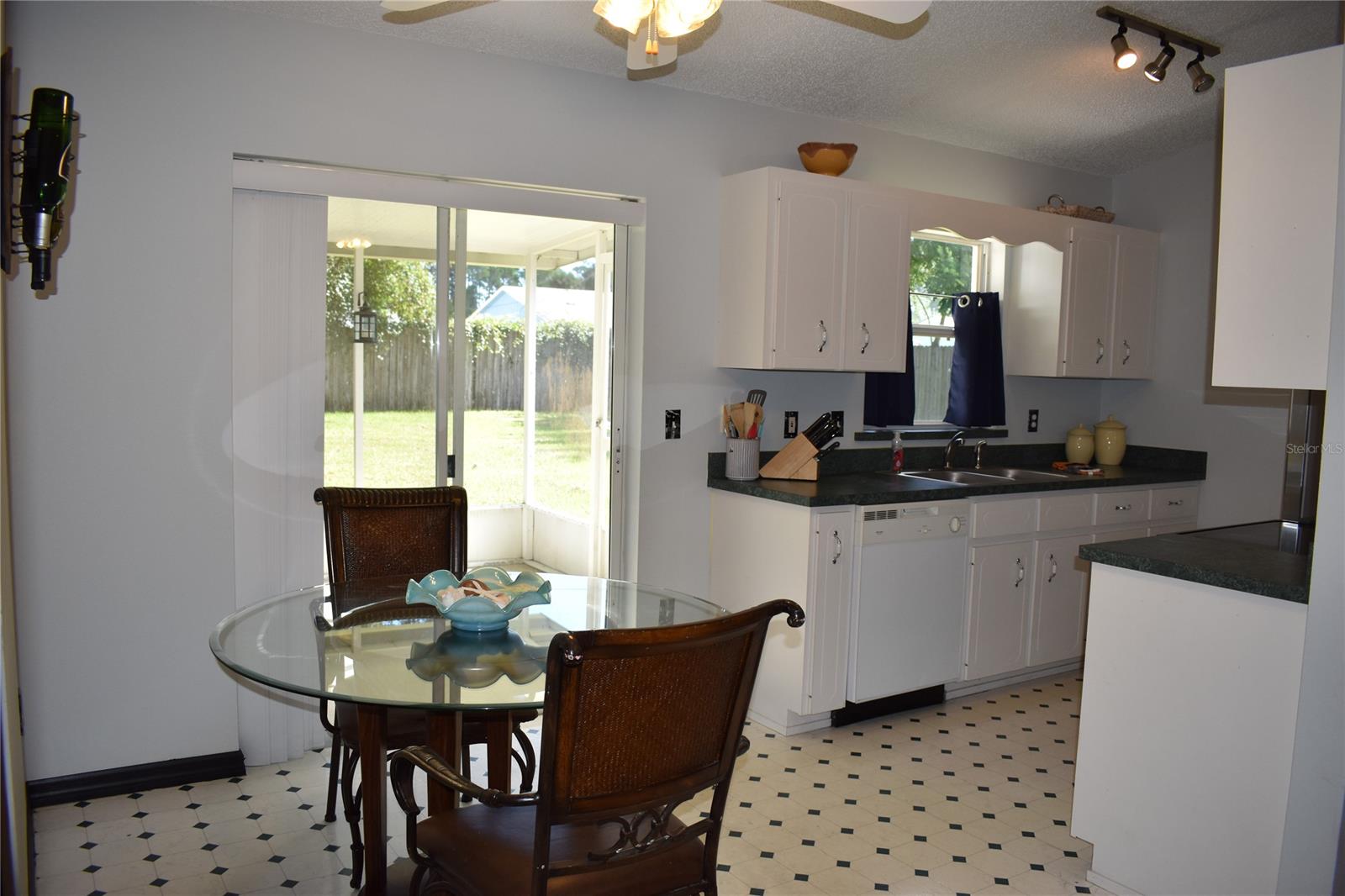 Florida Shores 01 - Residential