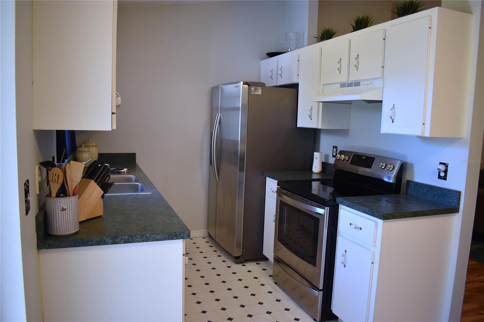 Florida Shores 01 - Residential