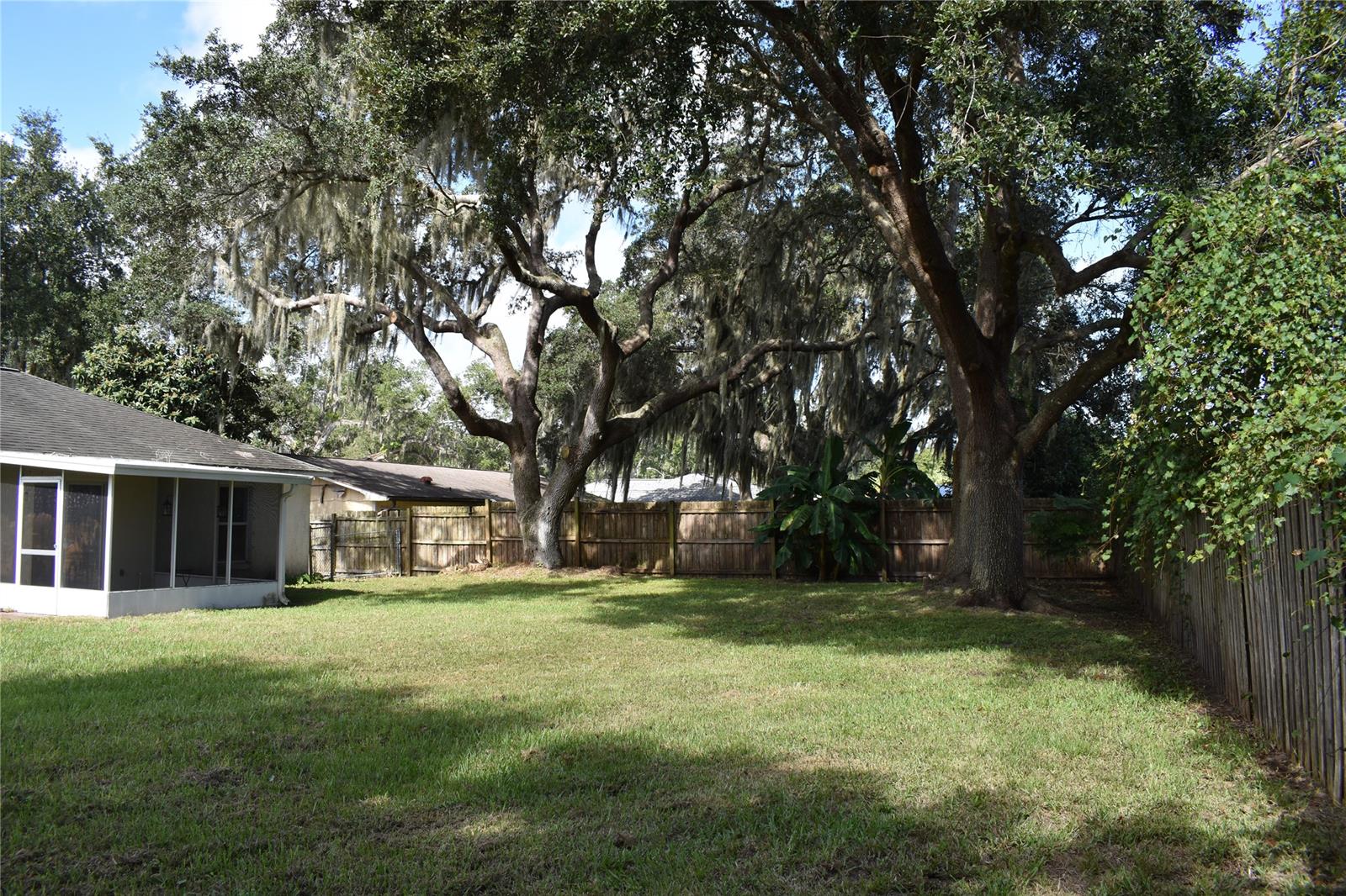 Florida Shores 01 - Residential