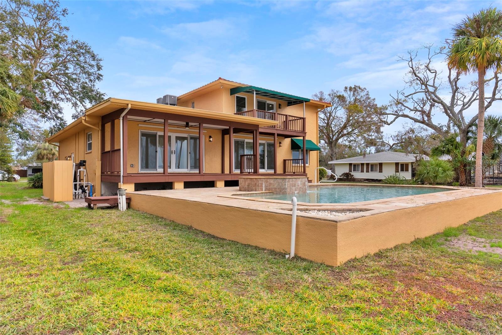 COUNTRY CLUB ADD TO OLDSMAR REV - Residential