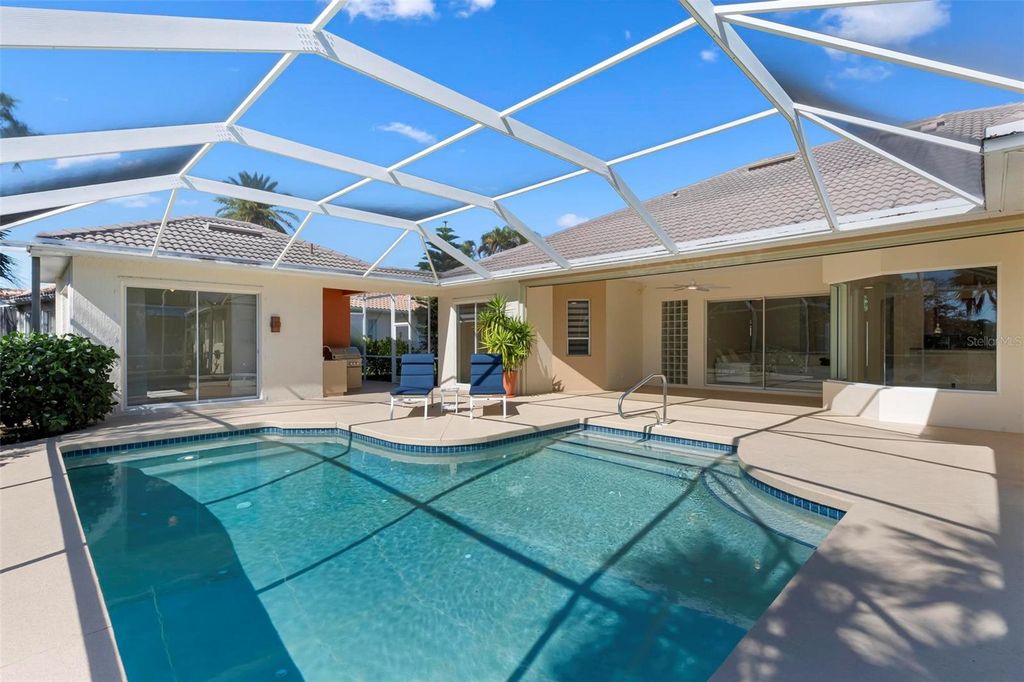 Photo of 809 Blue Crane Drive, Venice, FL 34285 (MLS # N6142769)