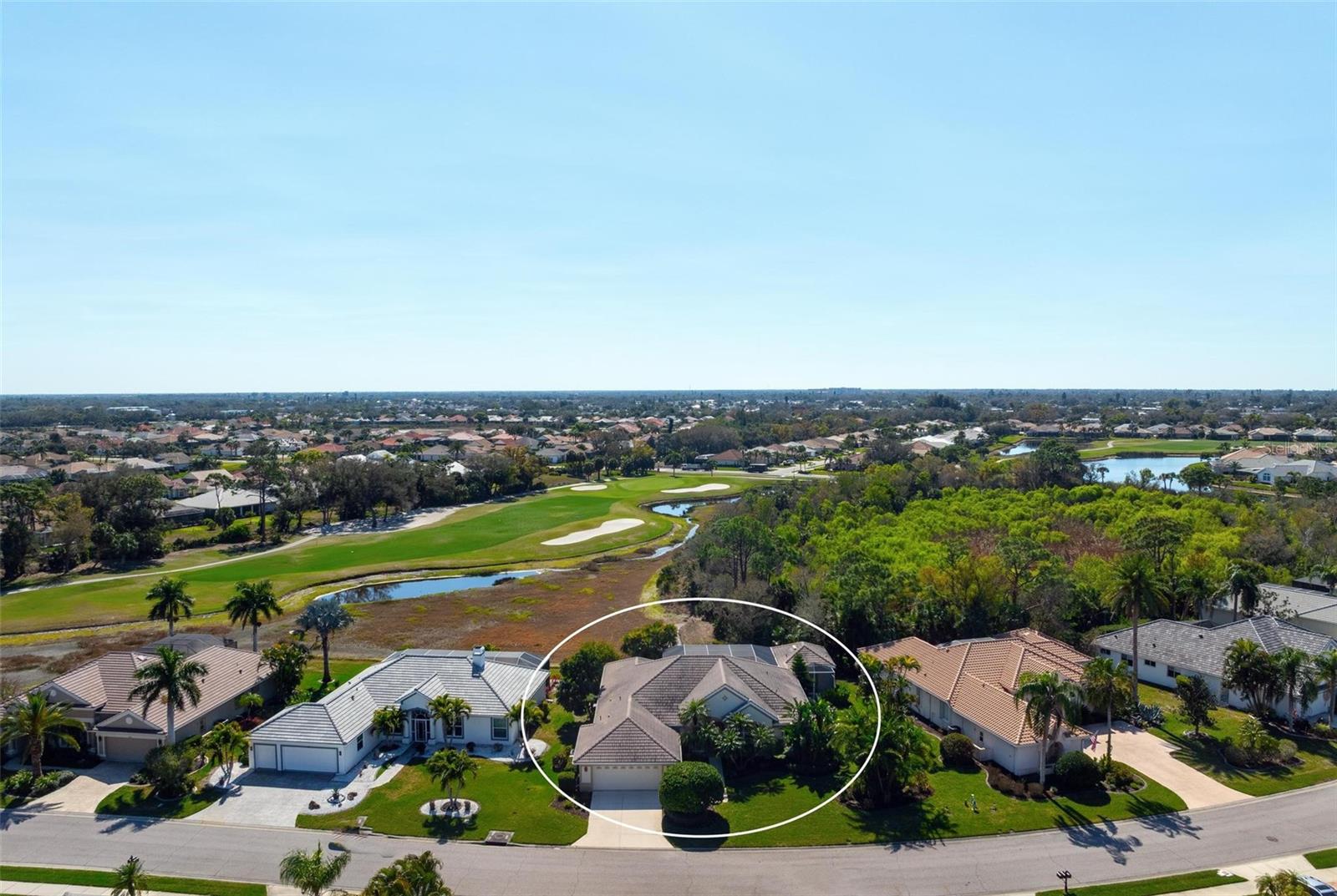 PELICAN POINTE GOLF & COUNTRY CLUB - Residential