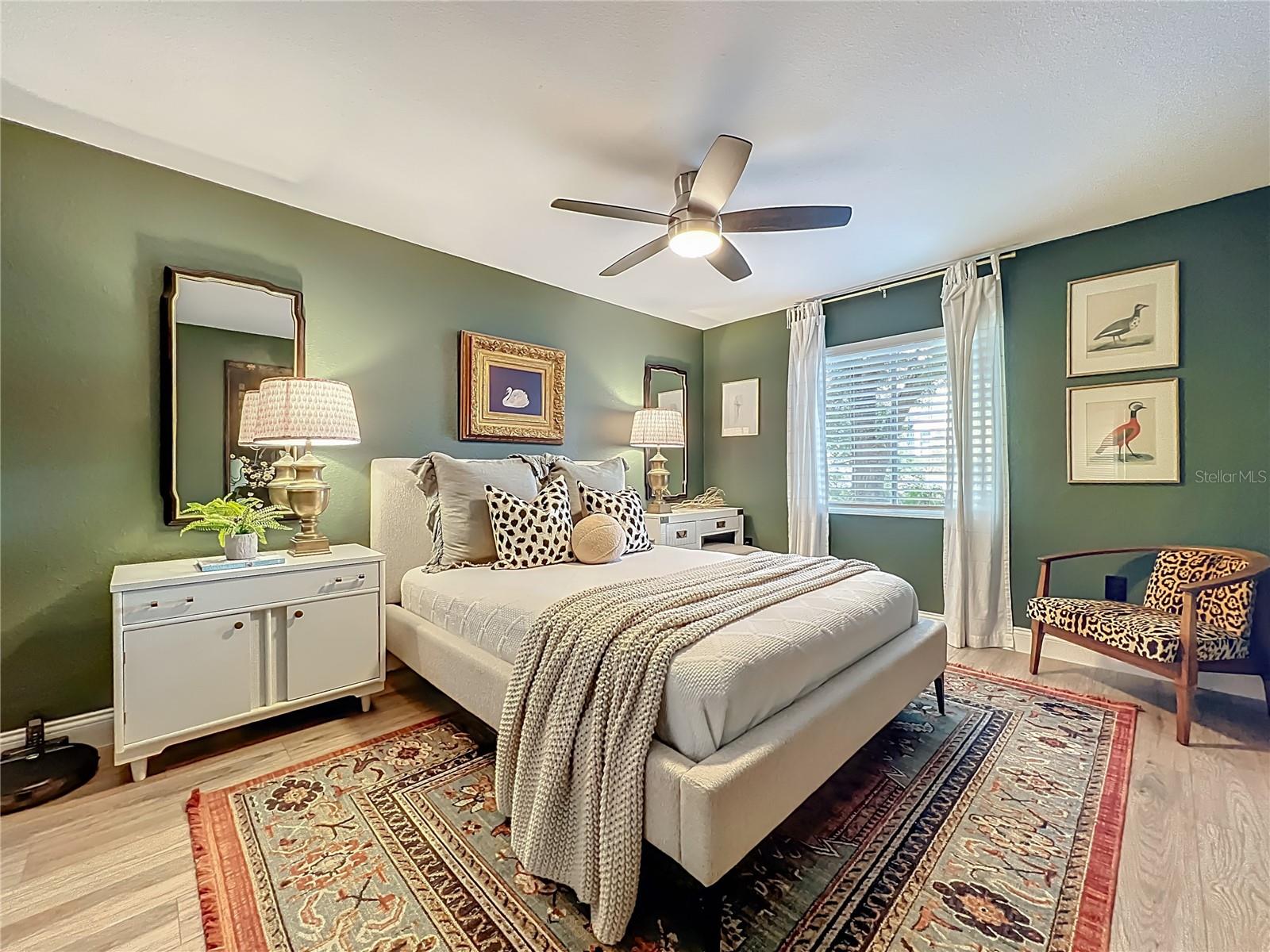 LAKESIDE/DELANEY PARK - Residential