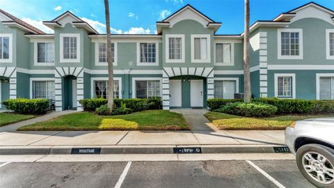 Photo of 1805 Fluorshire Drive, Brandon, FL 33511 (MLS # P4937073)