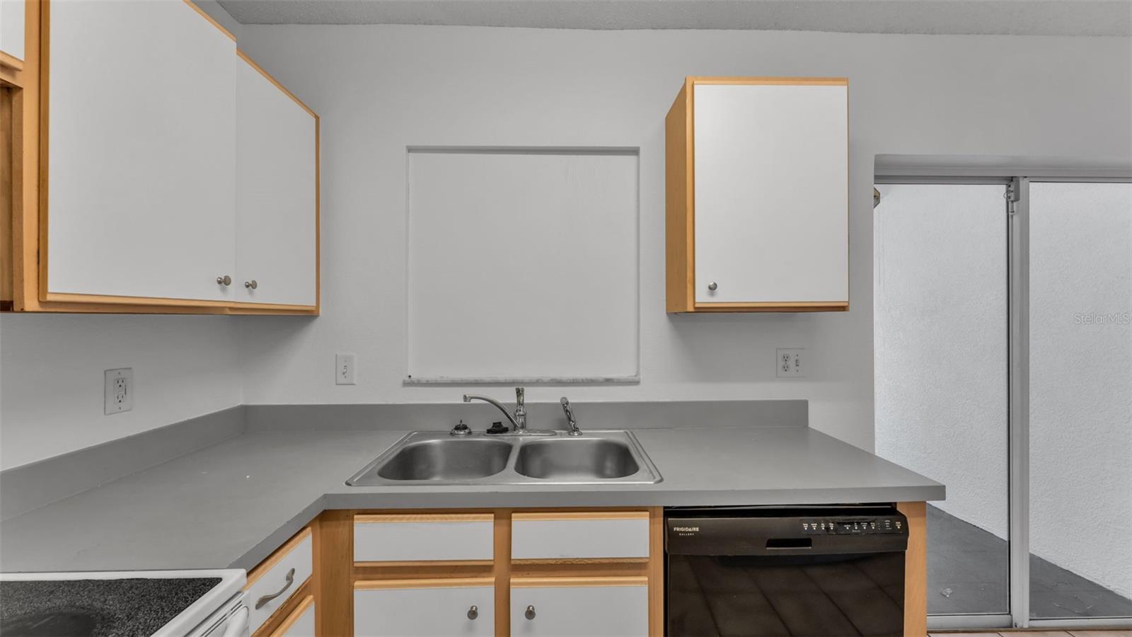 PROVIDENCE TWNHMS PH 1 - Residential