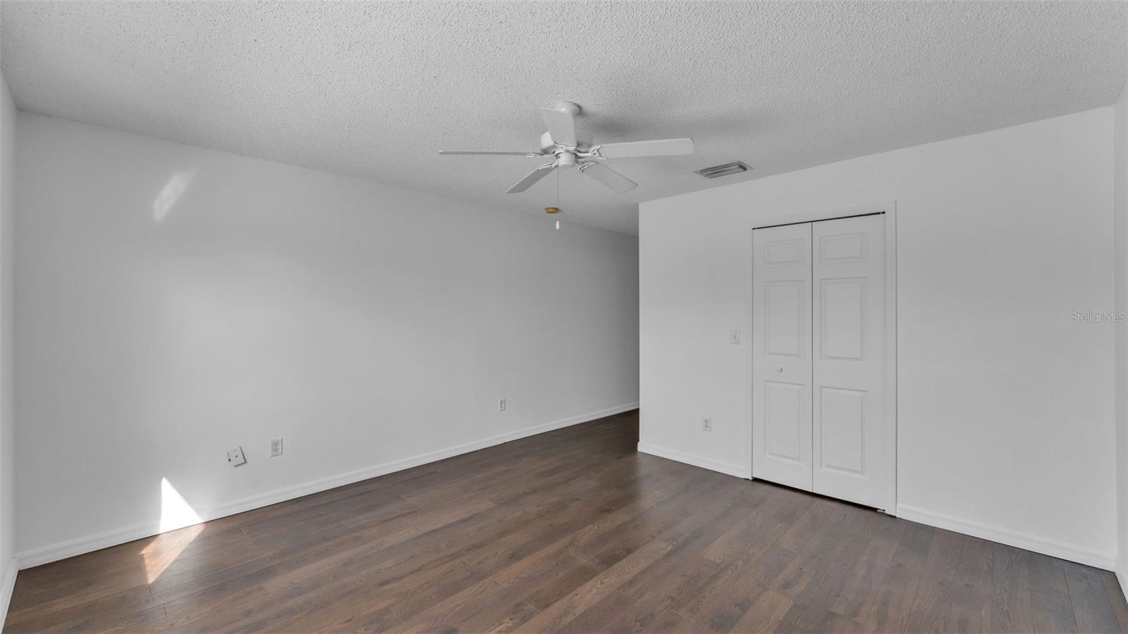 PROVIDENCE TWNHMS PH 1 - Residential