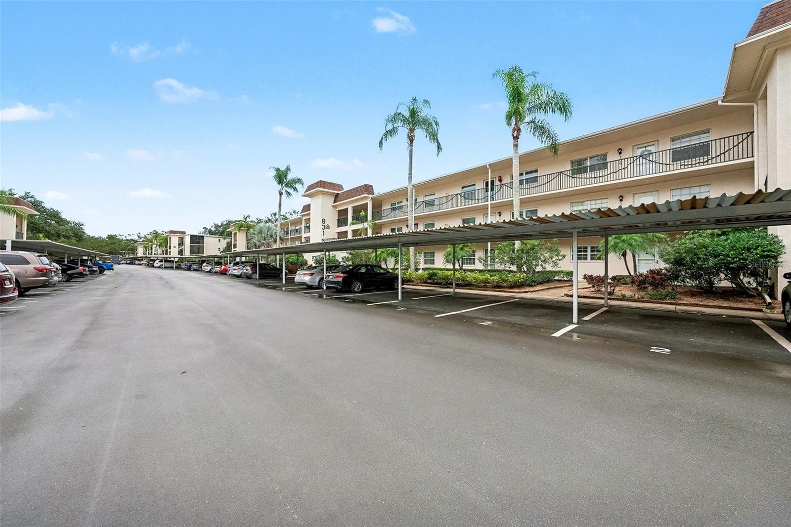 PATRICIAN OAKS - Residential