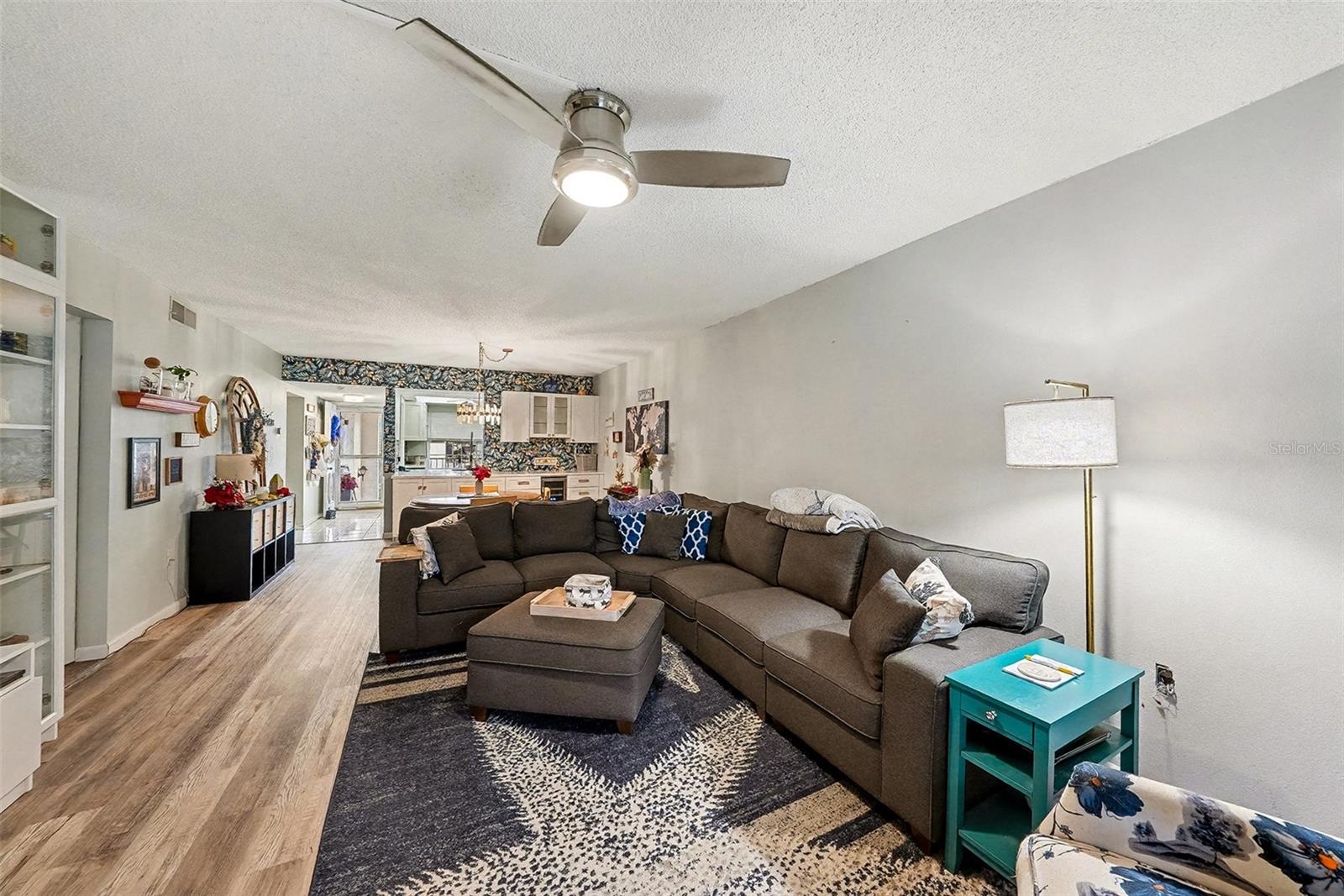 PATRICIAN OAKS - Residential