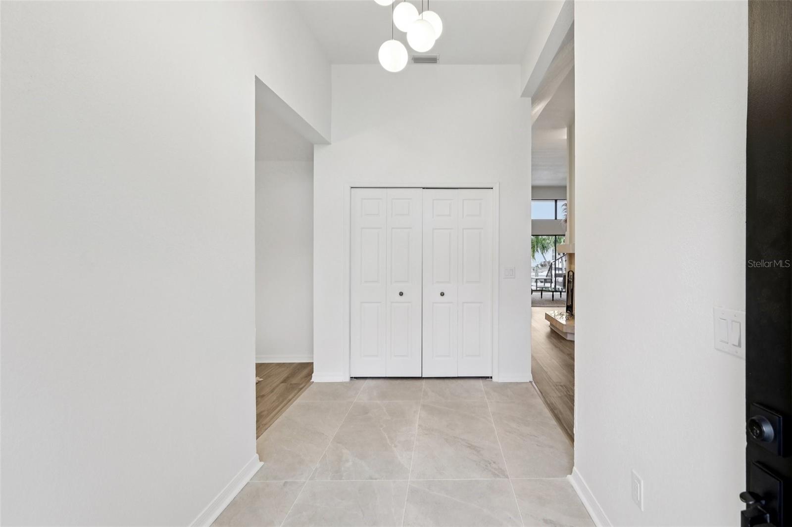 TIERRA VERDE UNIT 1 1ST REP - Residential