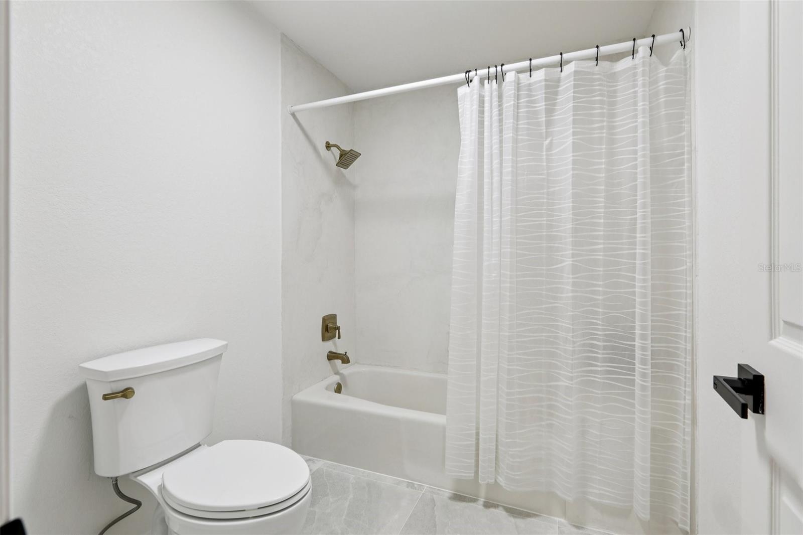 TIERRA VERDE UNIT 1 1ST REP - Residential