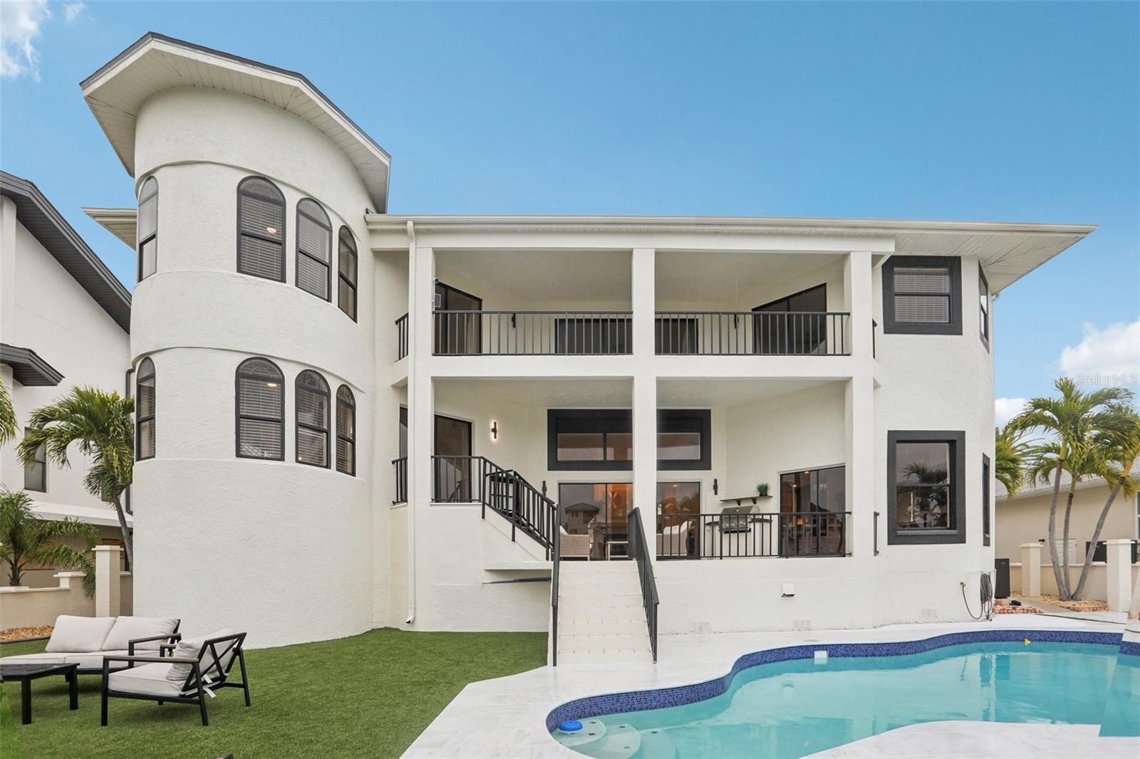 TIERRA VERDE UNIT 1 1ST REP - Residential