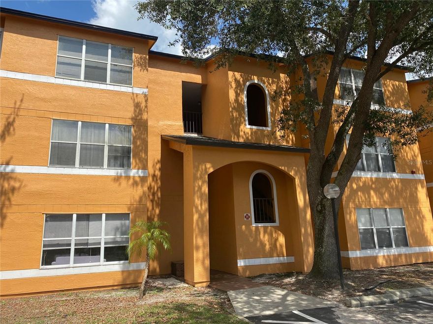 Spacious third-floor unit located in the gated community of Venetian Place. This freshly painted unit features brand new beautiful laminate flooring in the living and dining room areas, a modern kitchen with stainless steel appliances, upgraded cabinets, recessed lighting, and a breakfast bar overlooking the very large living and dining room area. The split floor plan offers added privacy and functionality, with two good-sized bathrooms conveniently located on each side of the unit.

Additional features include a coat closet and a large hallway storage closet, providing plenty of extra storage space.

The Venetian Place community is conveniently located just minutes from Orlando International Airport, shopping, dining, and major roadways. Renters insurance is required. Please note this community does not allow pets.