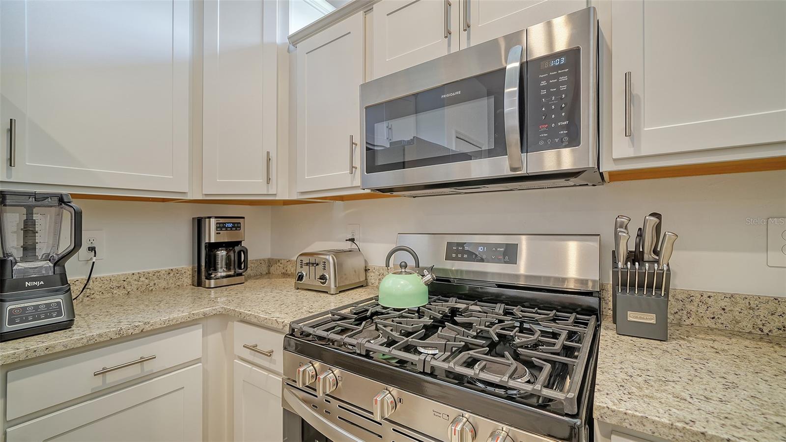 LORRAINE LAKES PH IIA - Residential Lease