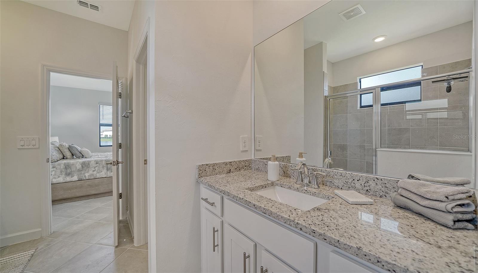 LORRAINE LAKES PH IIA - Residential Lease