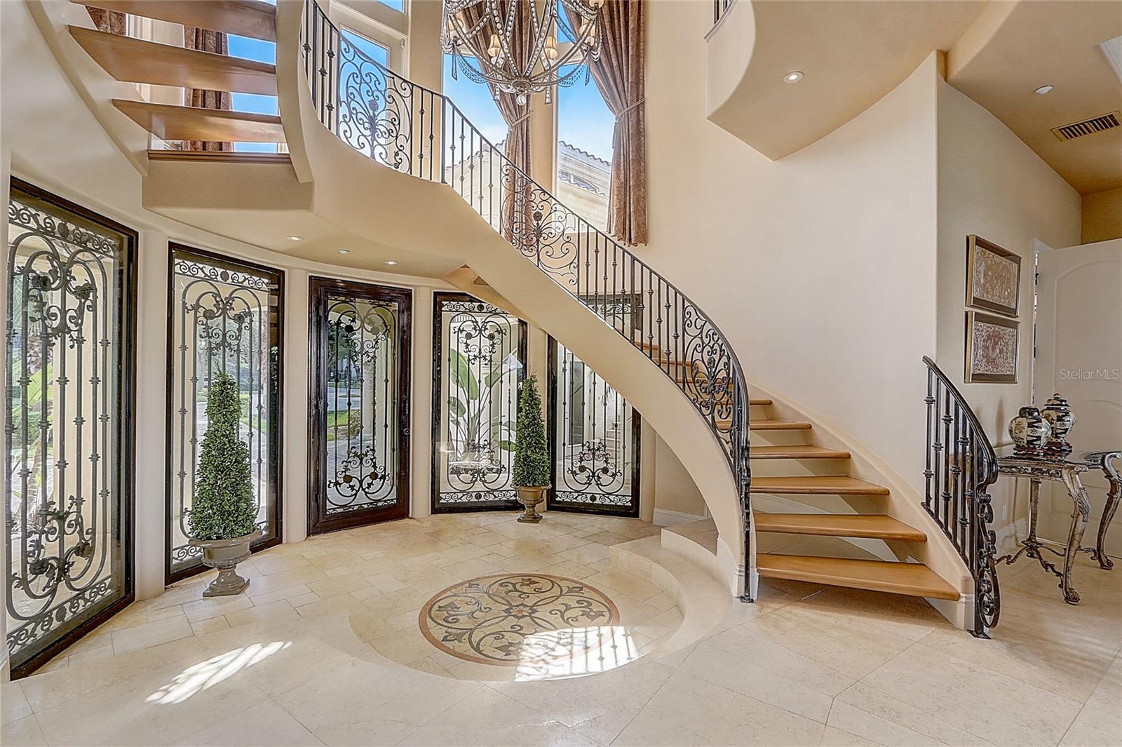 SPRING LAKE POINTE - Residential