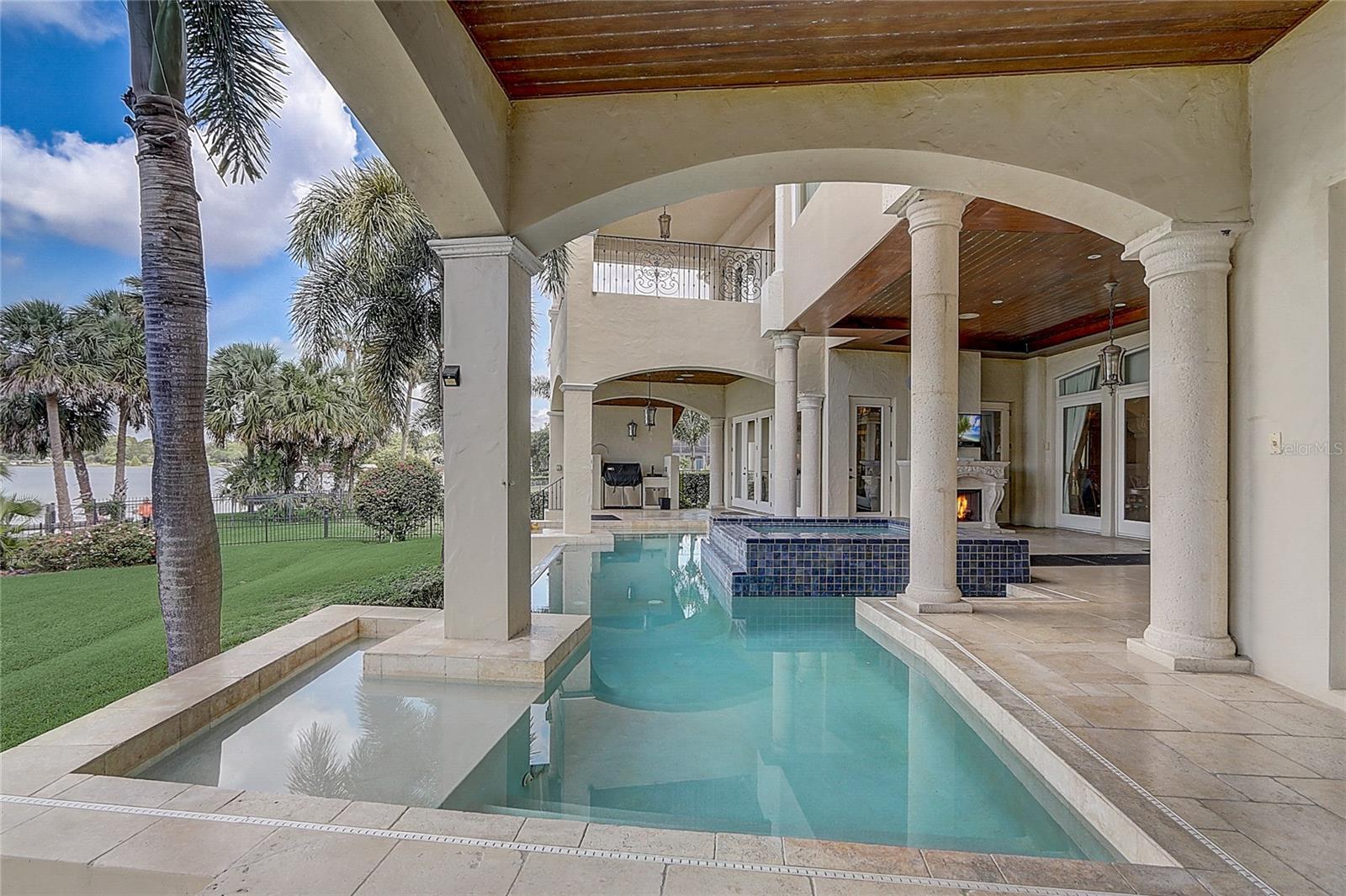 SPRING LAKE POINTE - Residential