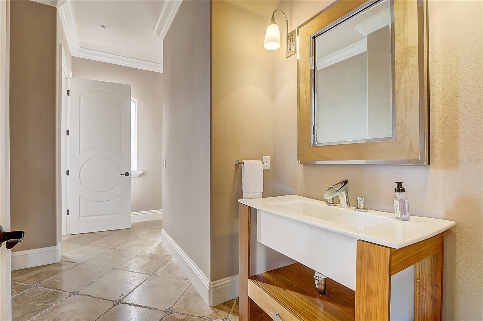 SPRING LAKE POINTE - Residential