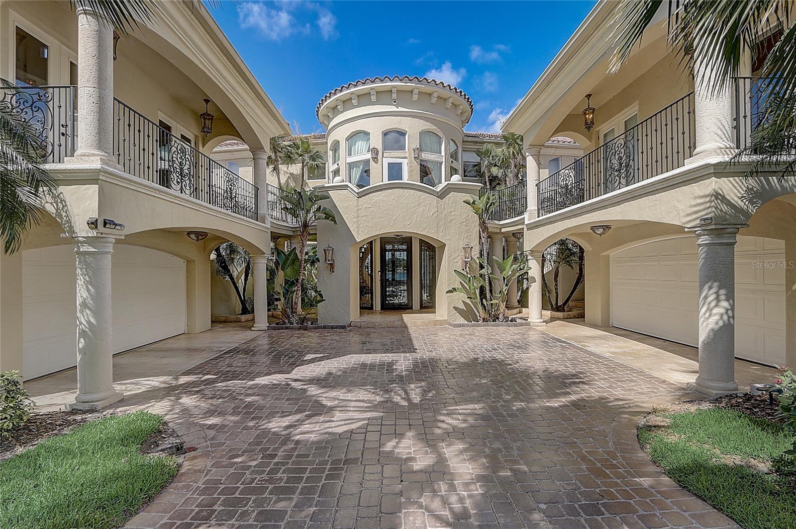 SPRING LAKE POINTE - Residential