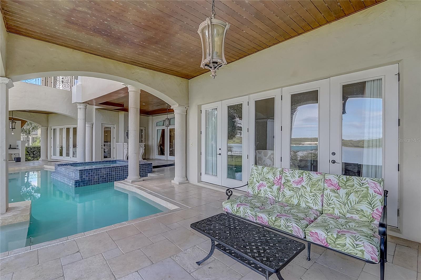 SPRING LAKE POINTE - Residential