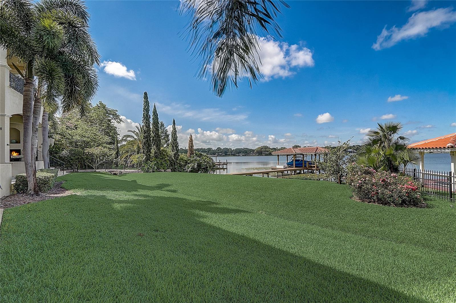 SPRING LAKE POINTE - Residential