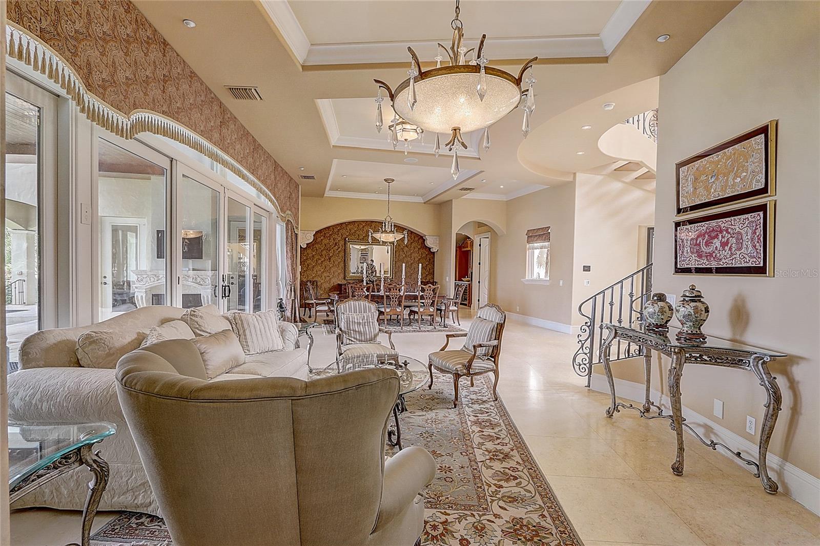 SPRING LAKE POINTE - Residential