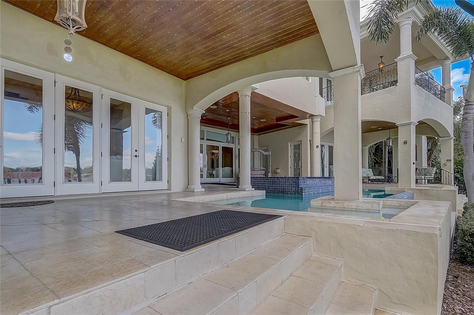 SPRING LAKE POINTE - Residential