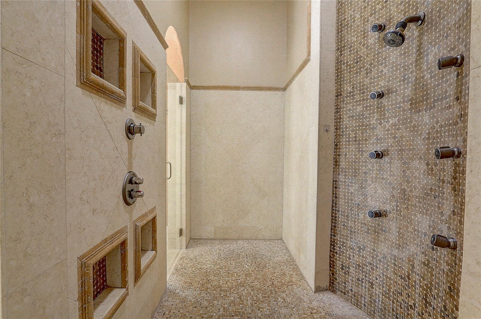 SPRING LAKE POINTE - Residential