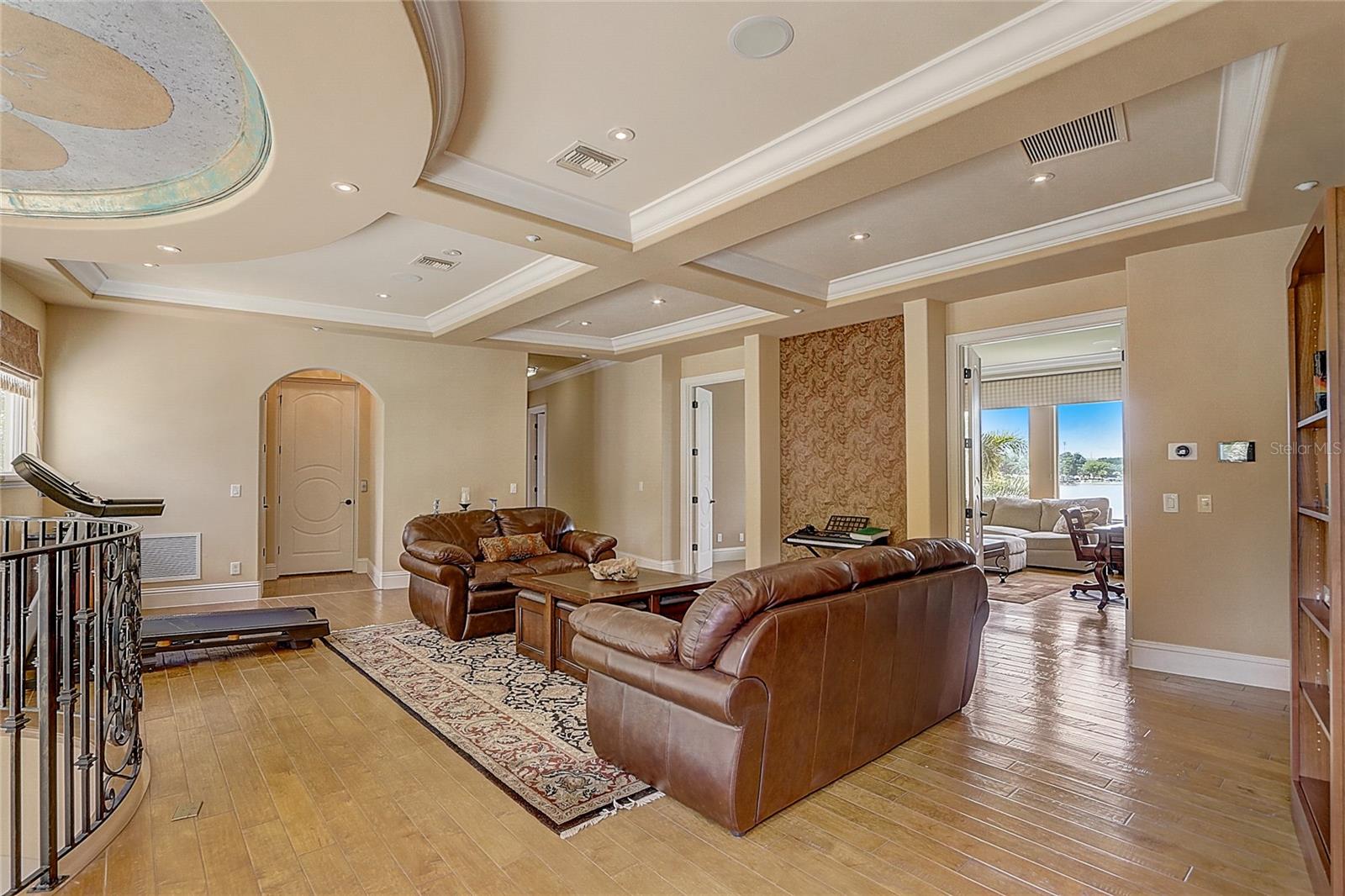 SPRING LAKE POINTE - Residential