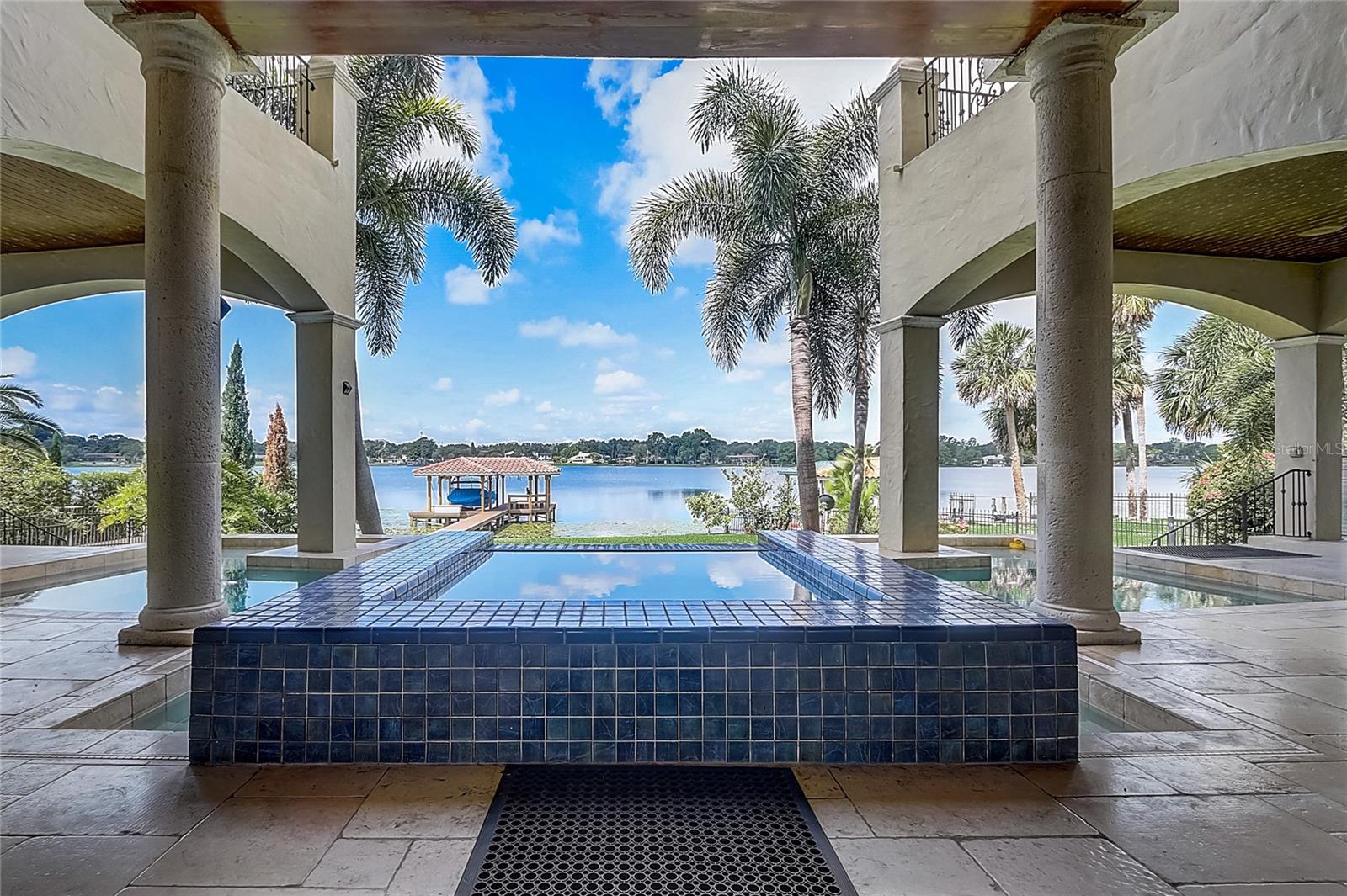 SPRING LAKE POINTE - Residential