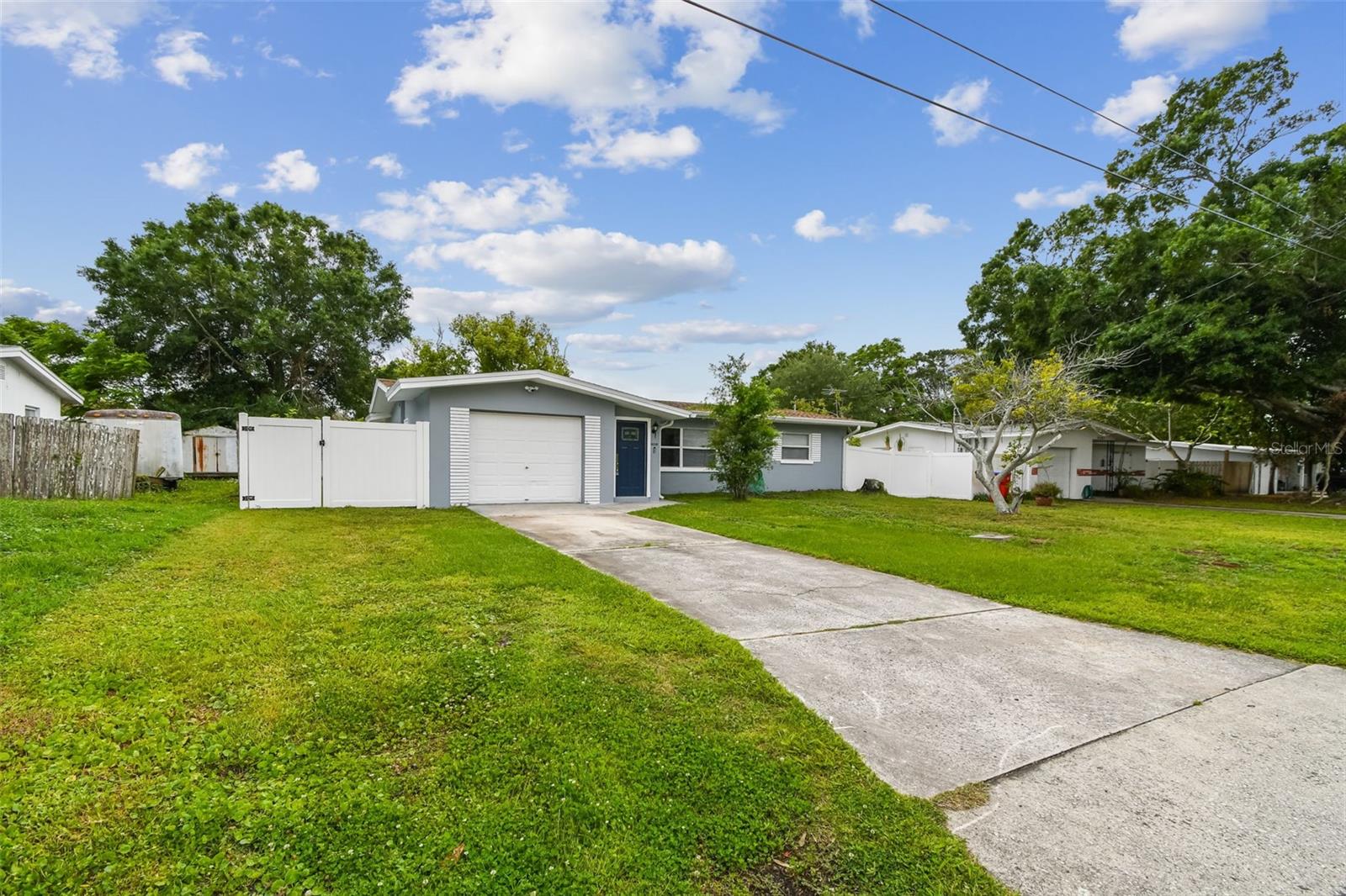 2401 HAVANA DRIVE