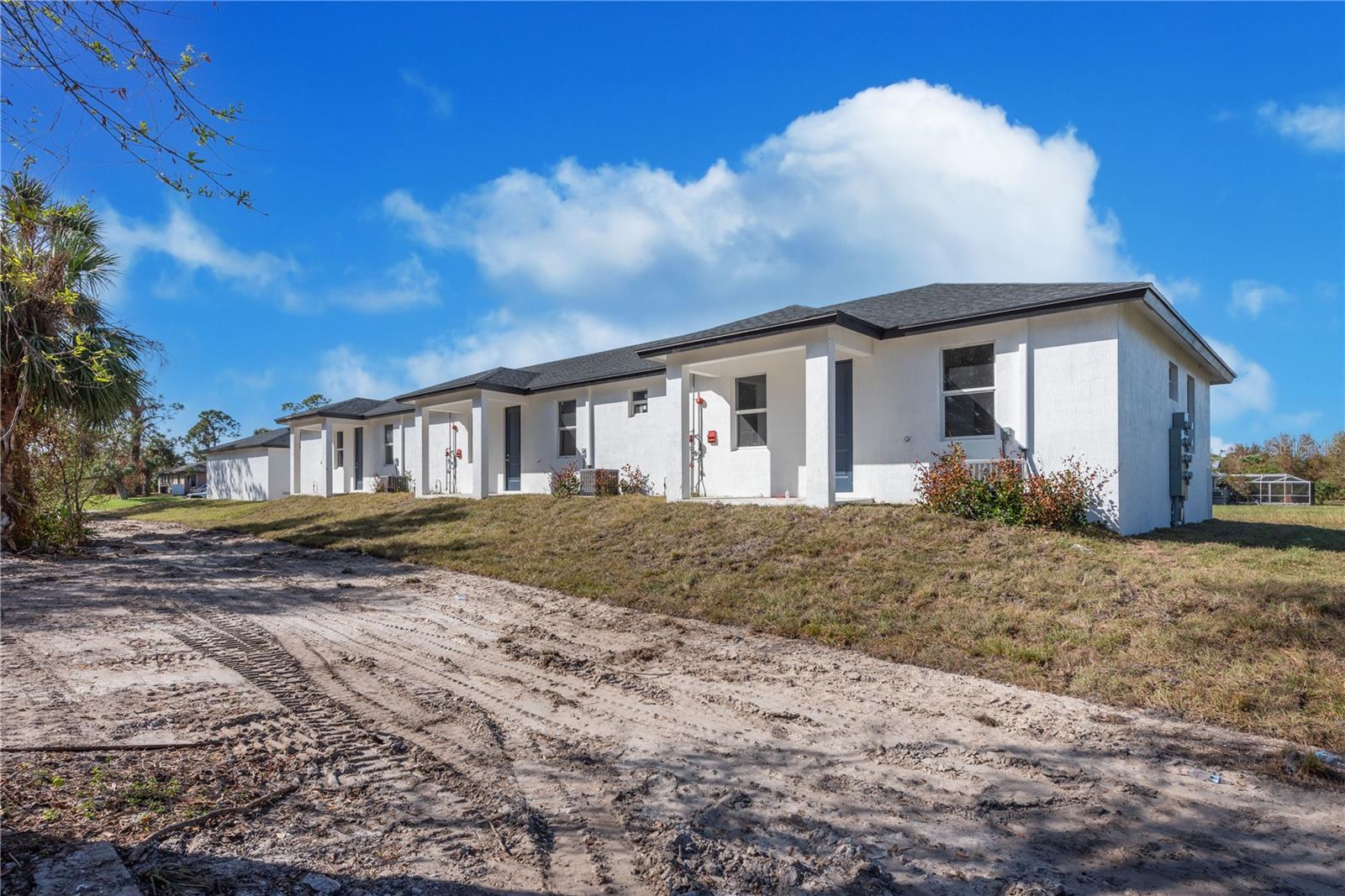 260 ROTONDA BOULEVARD