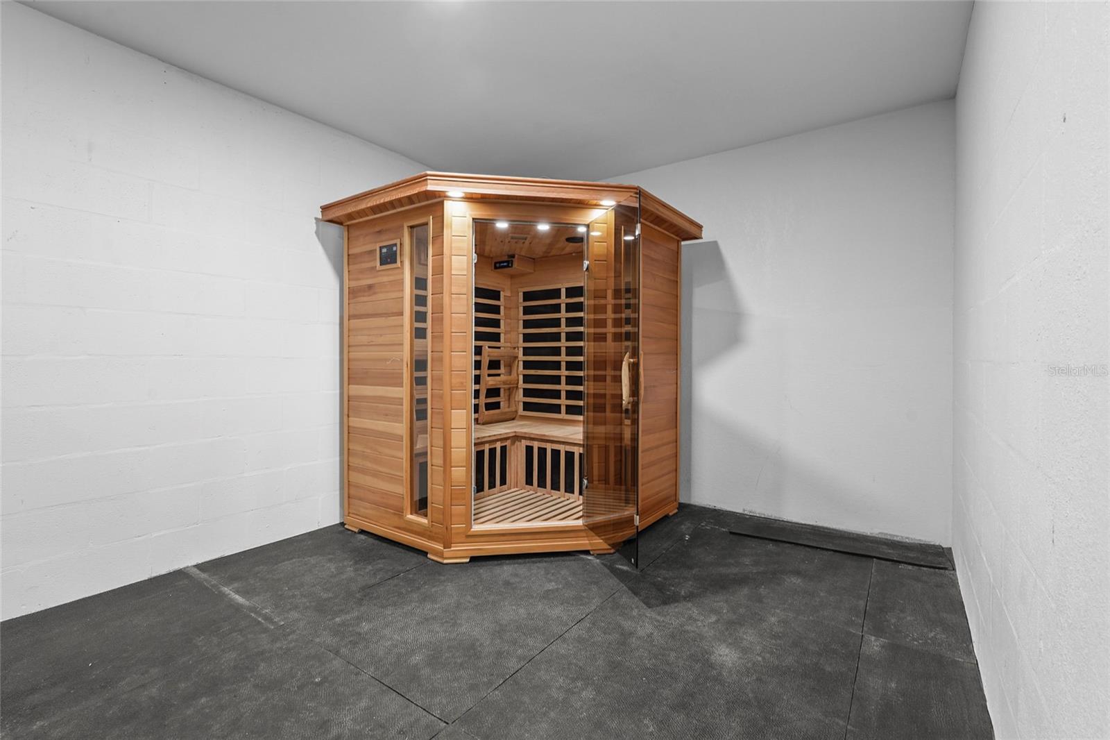 LACIOS SEC B - Residential