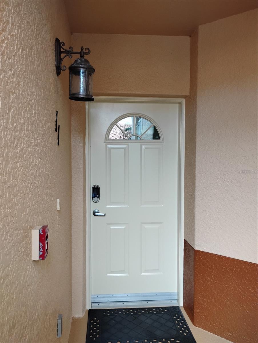 TUSCAN LAKES - Residential