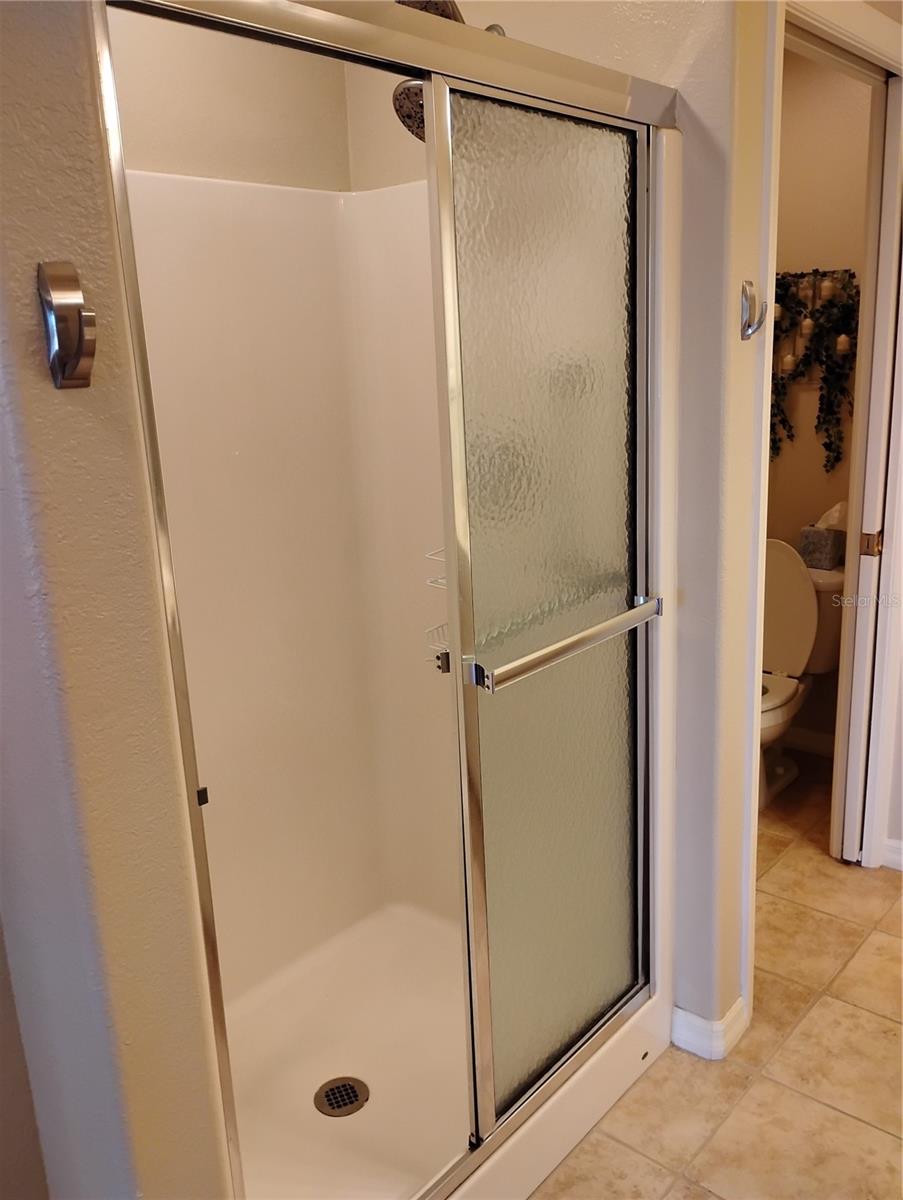 TUSCAN LAKES - Residential