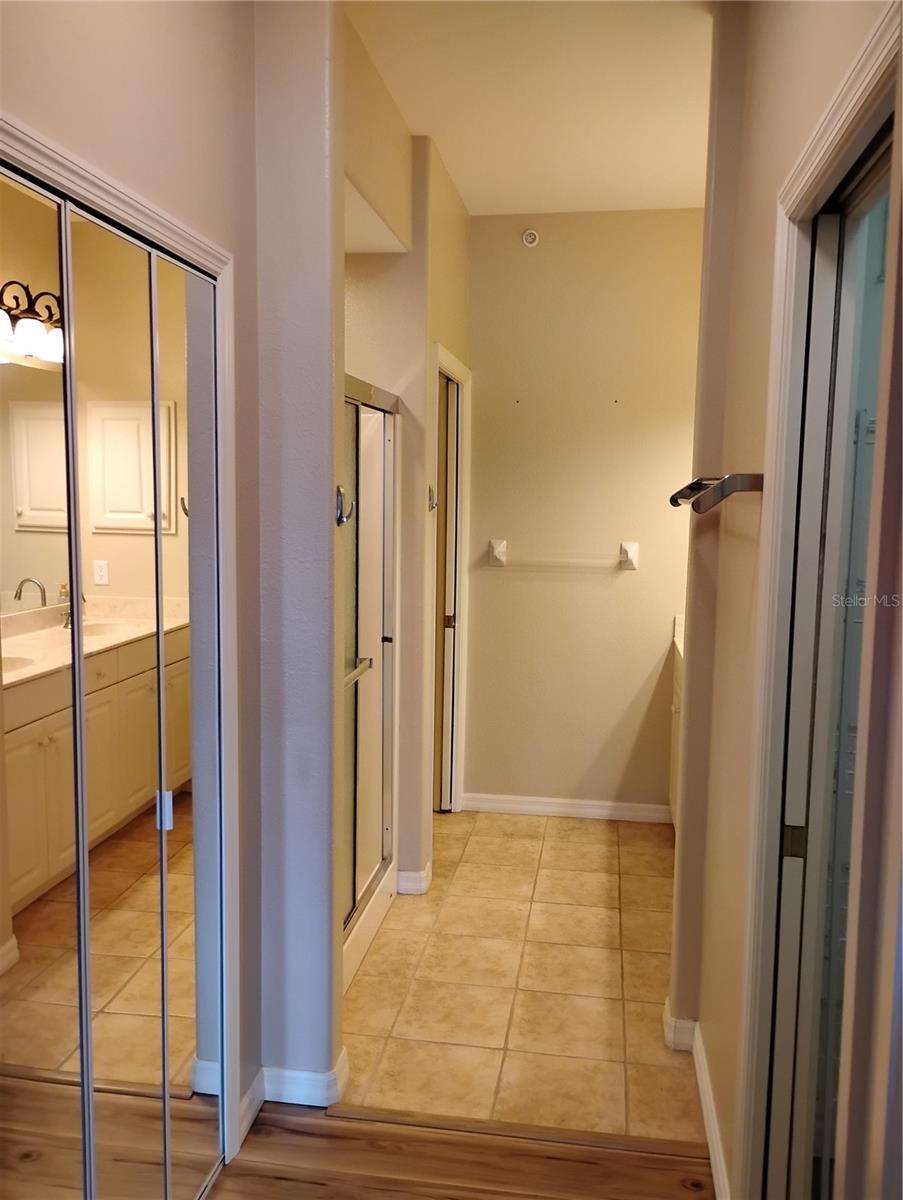 TUSCAN LAKES - Residential