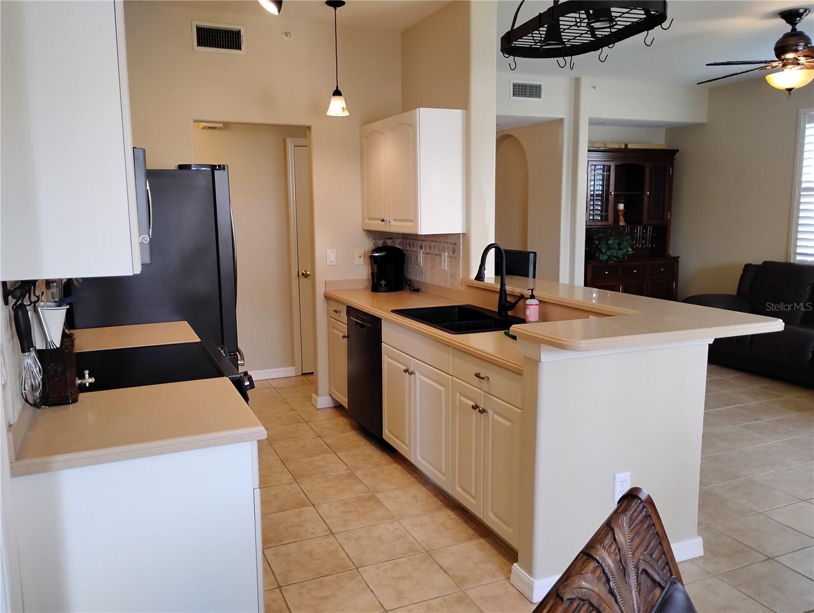 TUSCAN LAKES - Residential